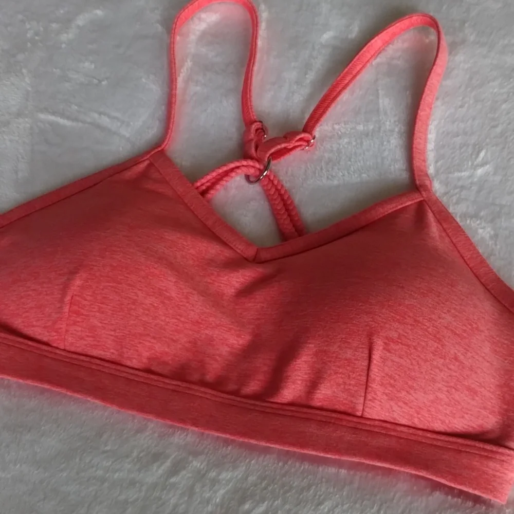 Bombshell Braided Back Heathered Coral Sports Bra Top 🍑